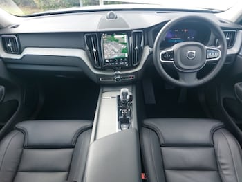 Used Volvo XC60 2024 for sale - 79420123: Photo