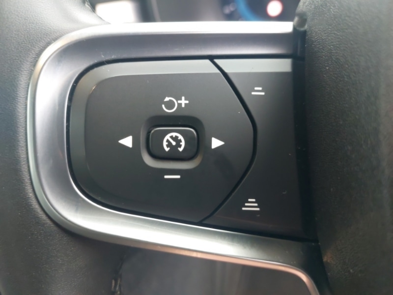 Used Volvo XC40 2024 for sale - 76135115: Photo 16