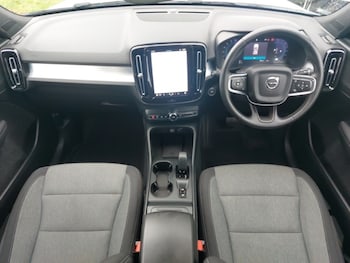 Used Volvo XC40 2024 for sale - 76135115: Photo