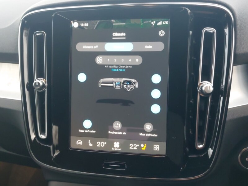 Used Volvo XC40 2025 for sale - 77475838: Photo 17