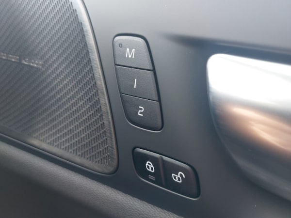 Used Volvo V60 2025 for sale - 74913915: Photo 12