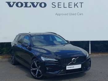 2025 - 2.0 B4P Ultra Dark 5dr Auto