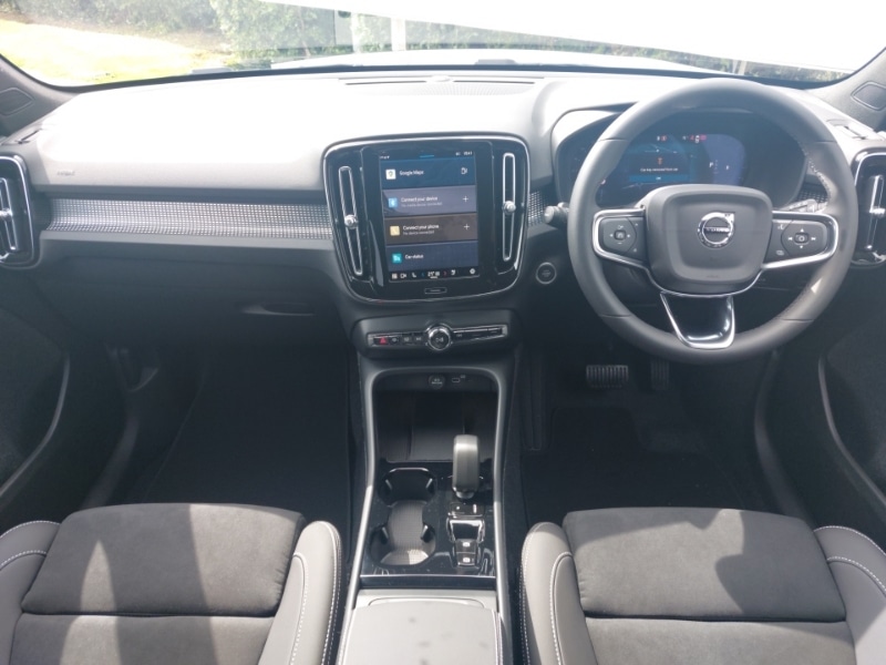 Used Volvo XC40 2025 for sale - 77405414: Photo 2