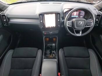 Used Volvo XC40 2024 for sale - 77281524: Photo