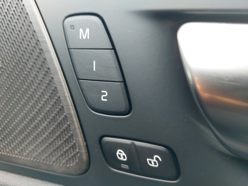 Used Volvo XC60 2025 for sale - 77308004: Photo 13