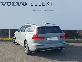Used Volvo V60 2025 for sale - 77938887: Photo