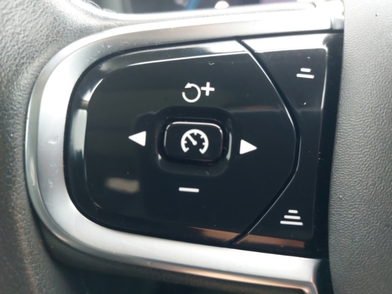 Used Volvo XC60 2022 for sale - 77837635: Photo 15