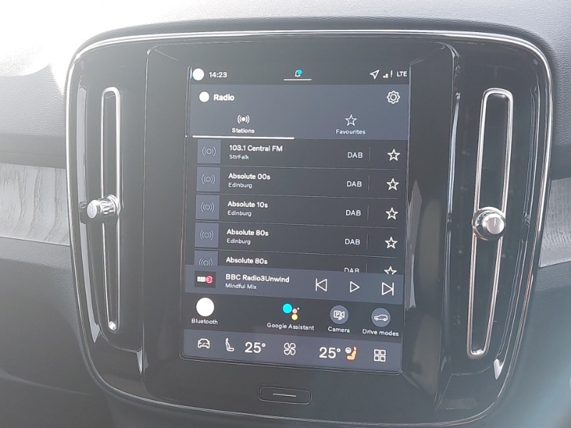 Used Volvo XC40 2025 for sale - 76556357: Photo 11