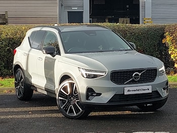 Volvo - XC40