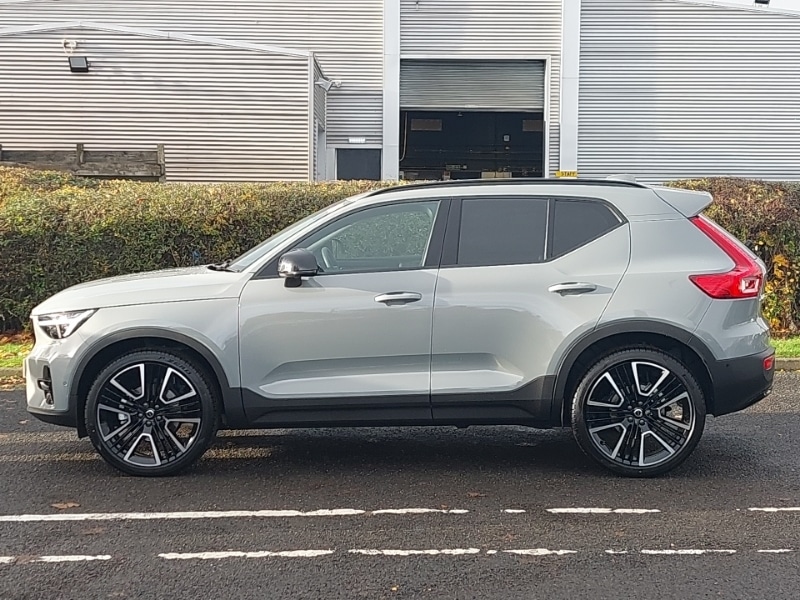 Used Volvo XC40 2025 for sale - 76556357: Photo 4
