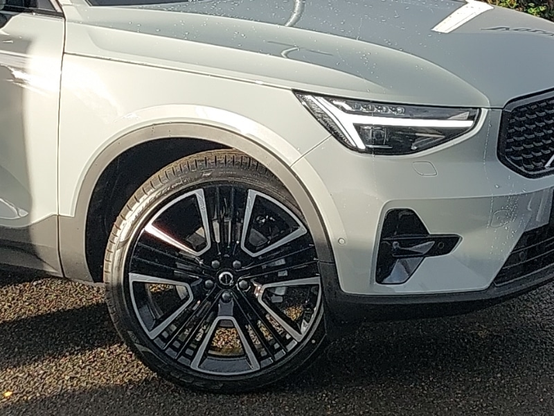 Used Volvo XC40 2025 for sale - 76556357: Photo 9