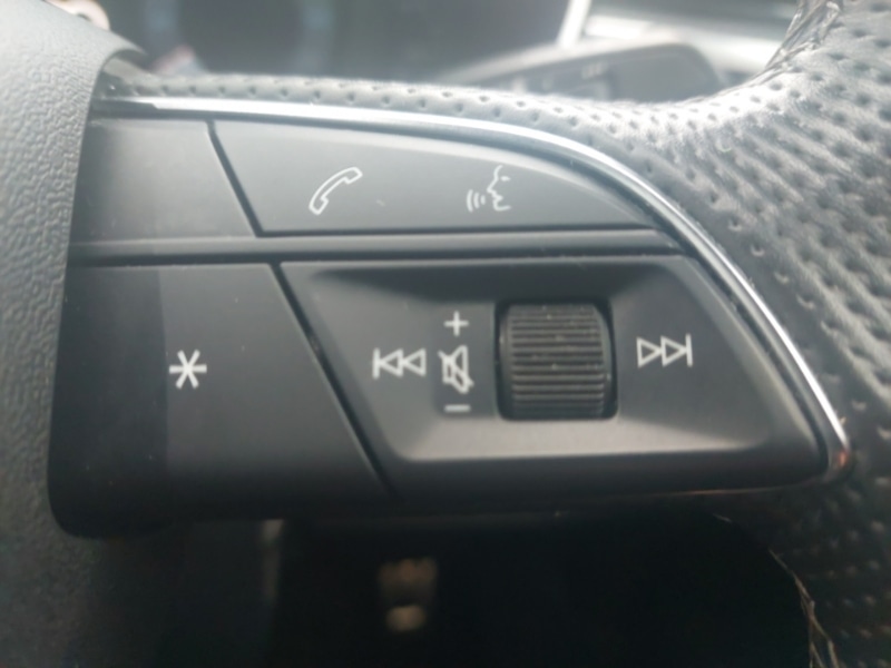 Used Audi Q3 2023 for sale - 76493453: Photo 17