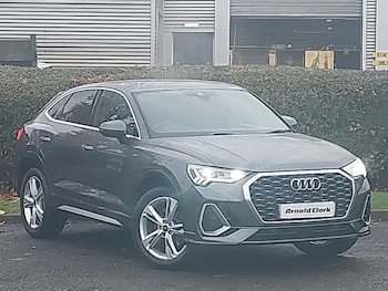 Audi - Q3