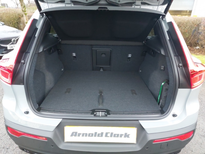 Used Volvo XC40 2025 for sale - 77141416: Photo 8