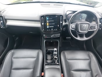 Used Volvo XC40 2021 for sale - 75633704: Photo