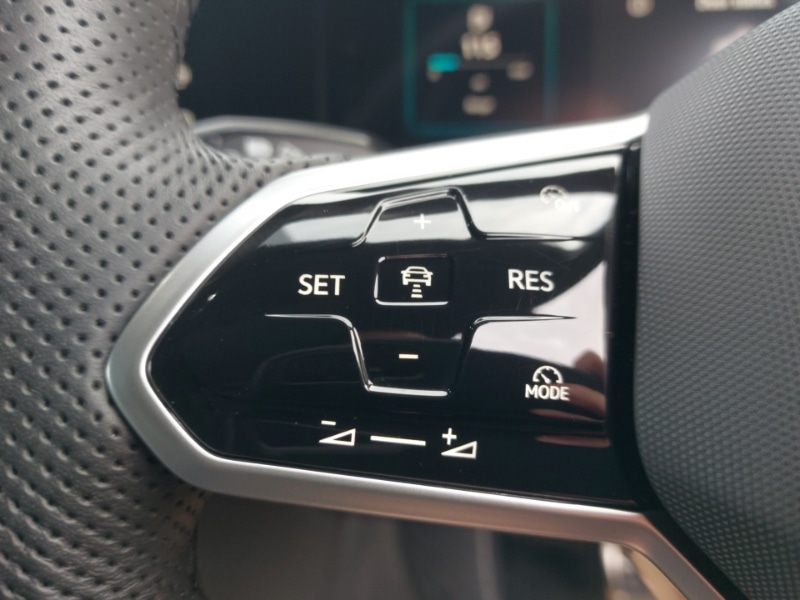 Used Volkswagen Touareg 2024 for sale - 77405205: Photo 14