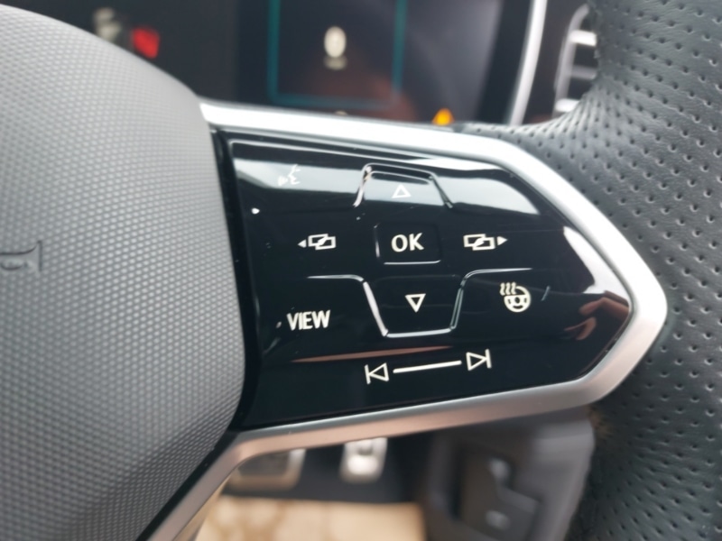 Used Volkswagen Touareg 2024 for sale - 77405205: Photo 15