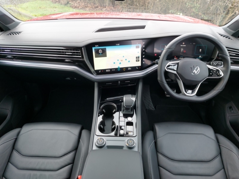 Used Volkswagen Touareg 2024 for sale - 77405205: Photo 2