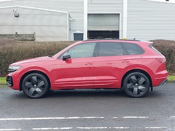 Used Volkswagen Touareg 2024 for sale - 77405205: Photo