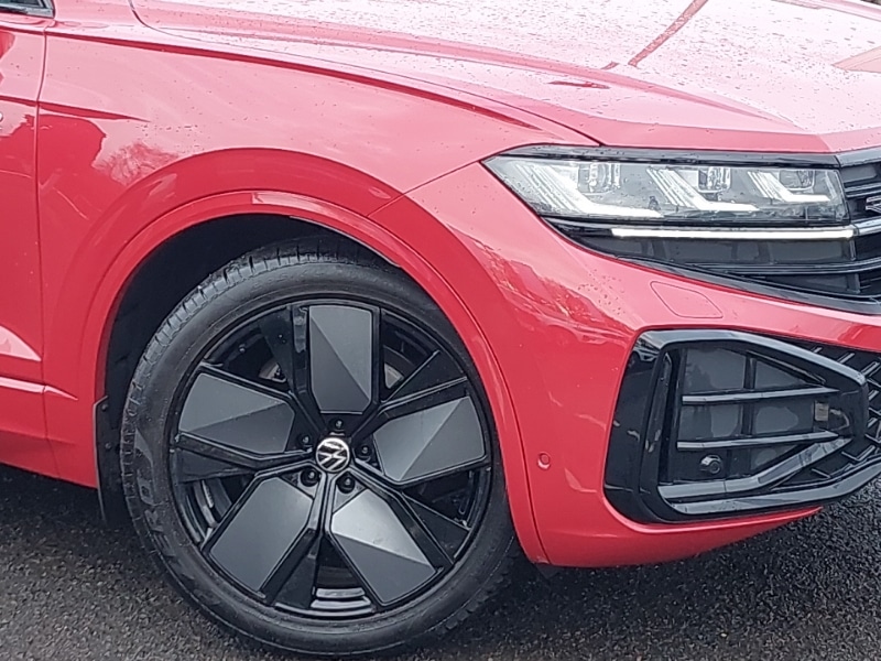 Used Volkswagen Touareg 2024 for sale - 77405205: Photo 9