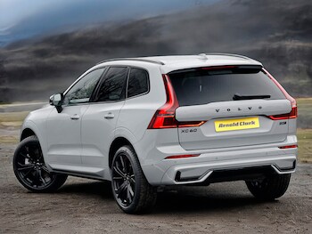 Used Volvo XC60 2025 for sale - 77767472: Photo