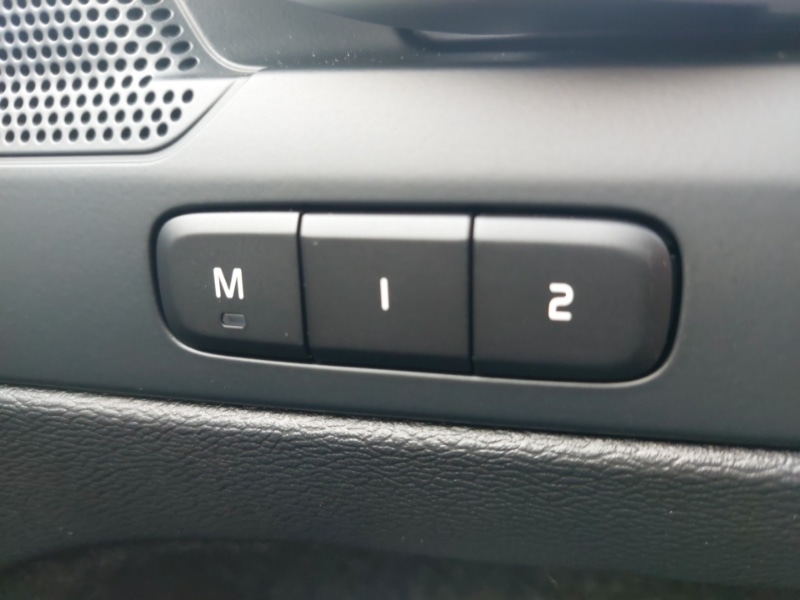 Used Volvo XC40 2025 for sale - 77815816: Photo 13