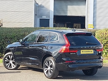Used Volvo XC60 2022 for sale - 76282108: Photo 3