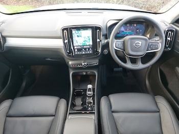 Used Volvo XC40 2025 for sale - 77004508: Photo