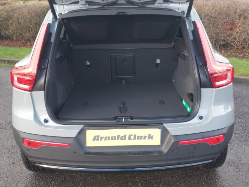 Used Volvo XC40 2025 for sale - 77004508: Photo 8