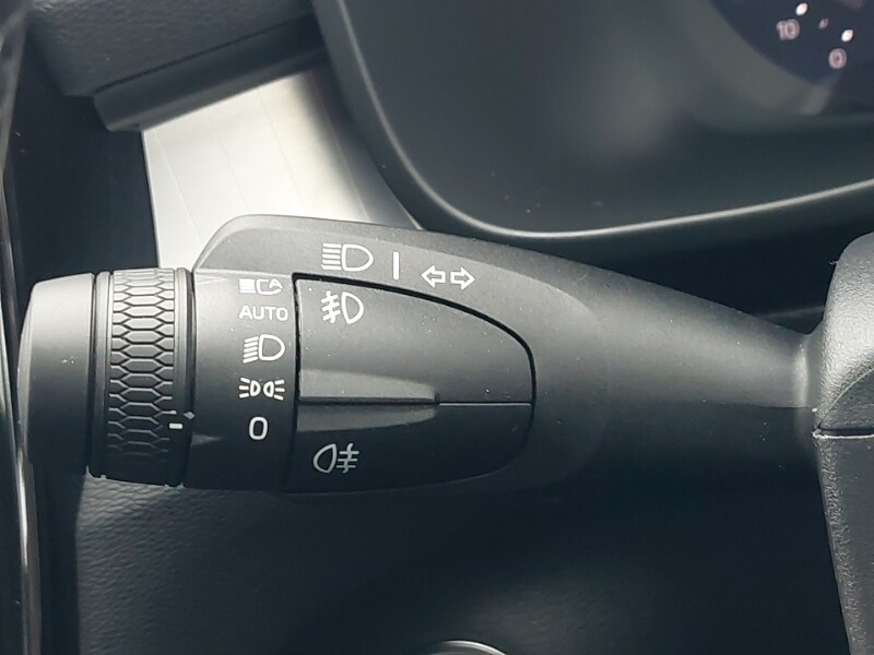 Used Volvo XC40 2025 for sale - 77815843: Photo 18