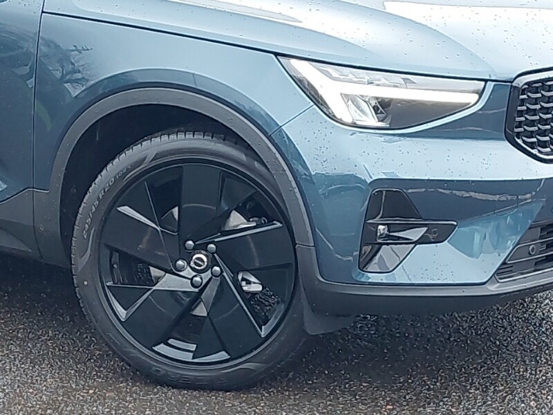 Used Volvo XC40 2025 for sale - 77815843: Photo 9