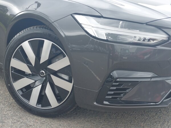 Used Volvo V90 2025 for sale - 75000835: Photo 9
