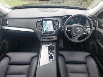 Used Volvo XC90 2024 for sale - 76354302: Photo