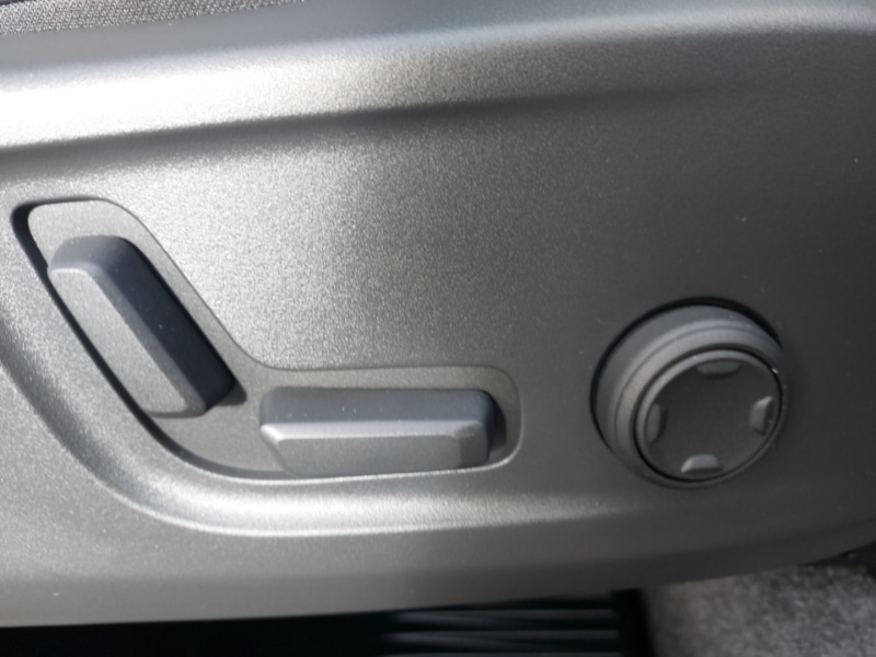 Used Volvo XC40 2025 for sale - 77611162: Photo 12