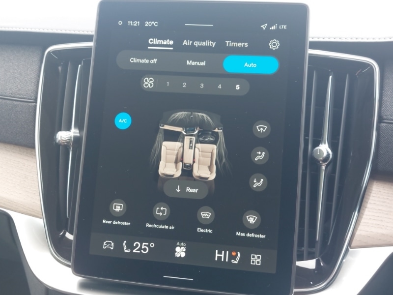 Used Volvo XC90 2025 for sale - 76967305: Photo 15