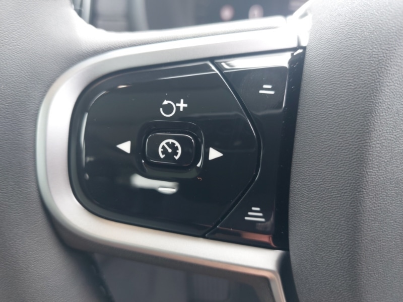 Used Volvo XC90 2025 for sale - 76967305: Photo 16