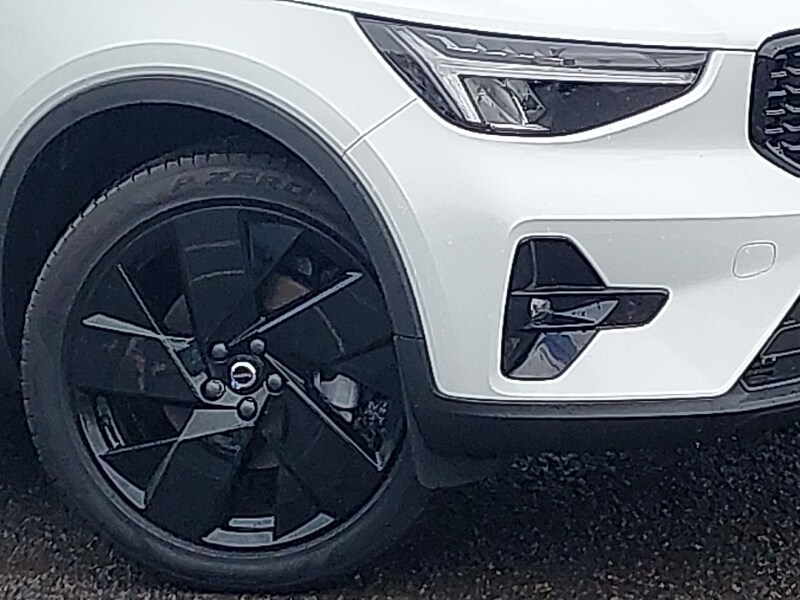 Used Volvo XC40 2025 for sale - 77815823: Photo 9