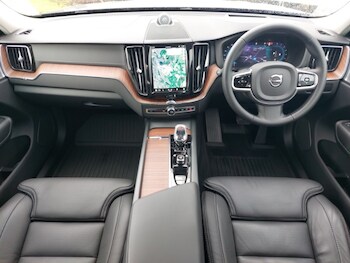 Used Volvo XC60 2024 for sale - 78065973: Photo