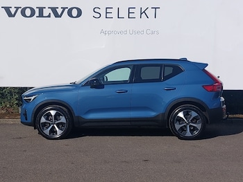 Used Volvo XC40 2023 for sale - 77731418: Photo