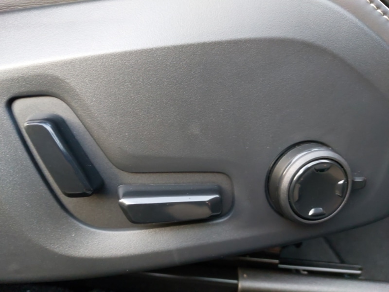 Used Volvo XC60 2025 for sale - 76644076: Photo 12