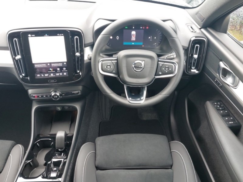 Used Volvo XC40 2025 for sale - 76151029: Photo 7