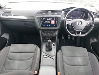 Used Volkswagen Tiguan Allspace 2021 for sale - 78312306: Photo