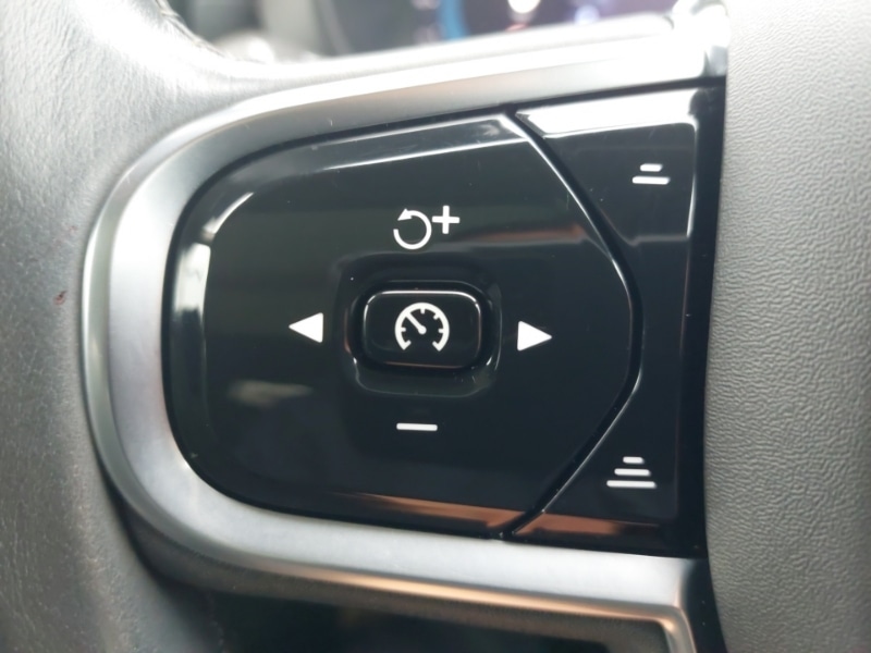 Used Volvo XC60 2021 for sale - 76763948: Photo 15