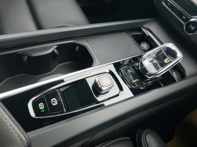 Used Volvo XC60 2021 for sale - 76763948: Photo 18