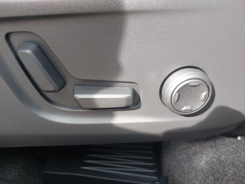 Used Volvo XC40 2025 for sale - 75914495: Photo 13