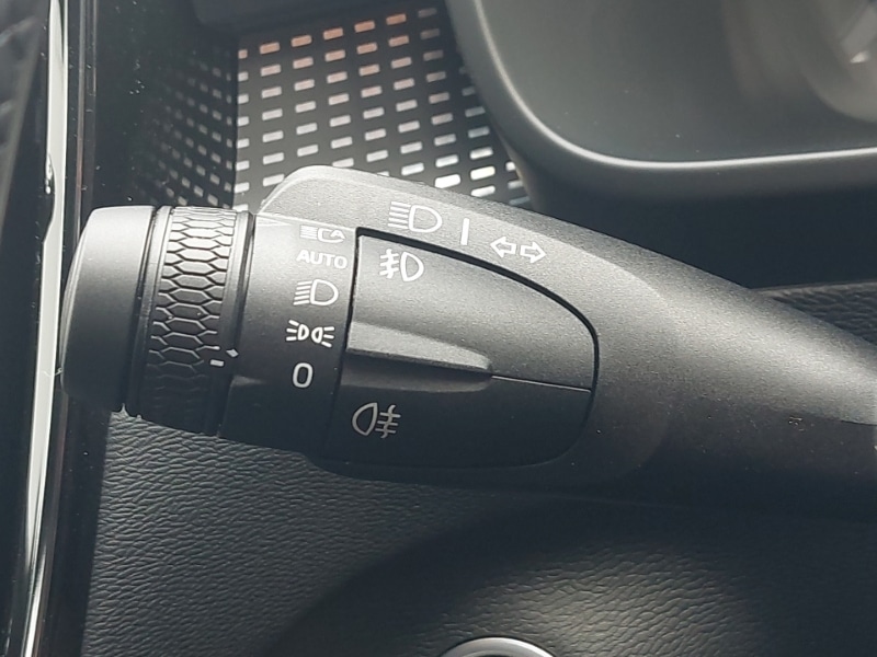Used Volvo XC40 2025 for sale - 75914495: Photo 14