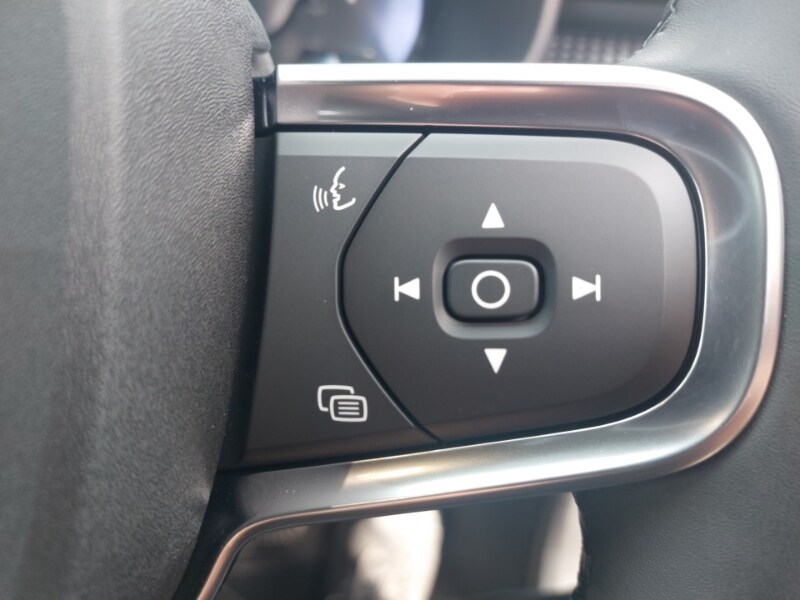 Used Volvo XC40 2025 for sale - 75914495: Photo 16