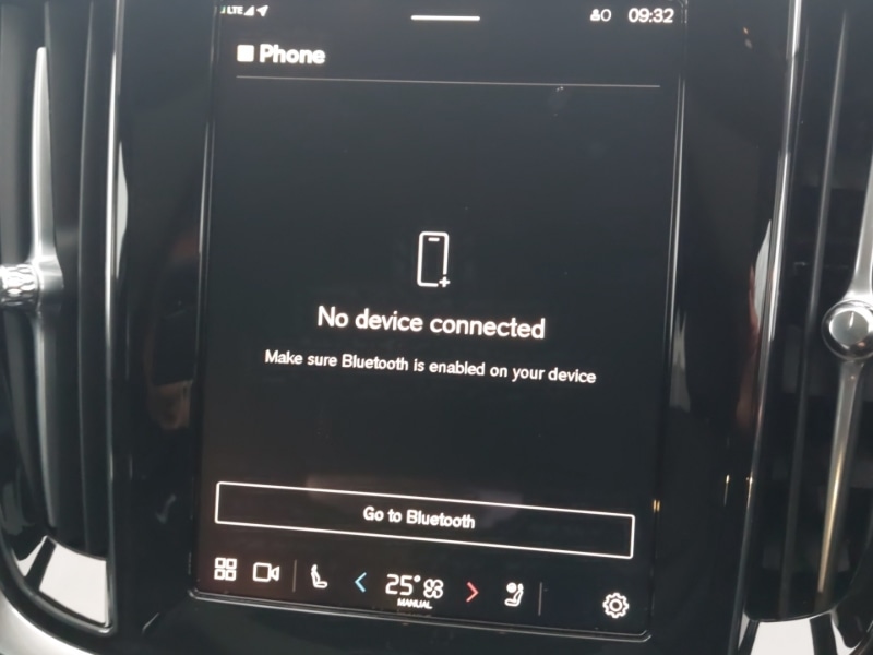 Used Volvo V60 2025 for sale - 77019744: Photo 13