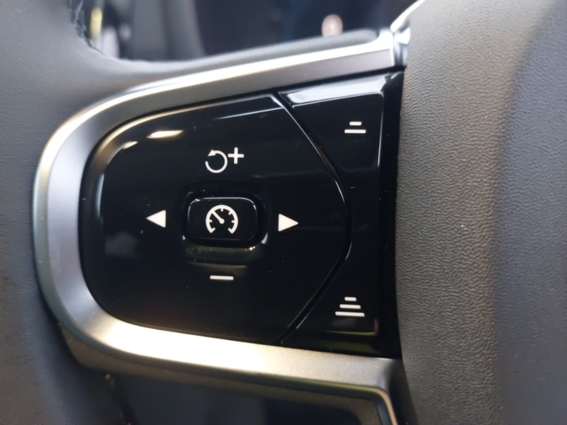 Used Volvo V60 2025 for sale - 77019744: Photo 16