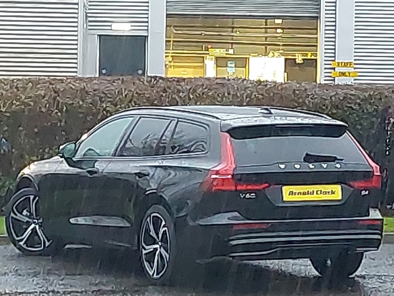 Used Volvo V60 2025 for sale - 77019744: Photo 3